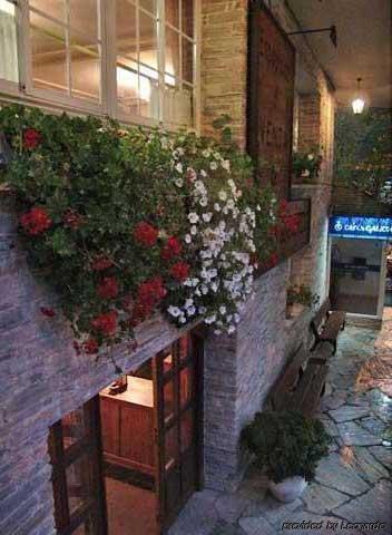 Hotel Valcarce Camino De Santiago La Portela de Valcarce Extérieur photo