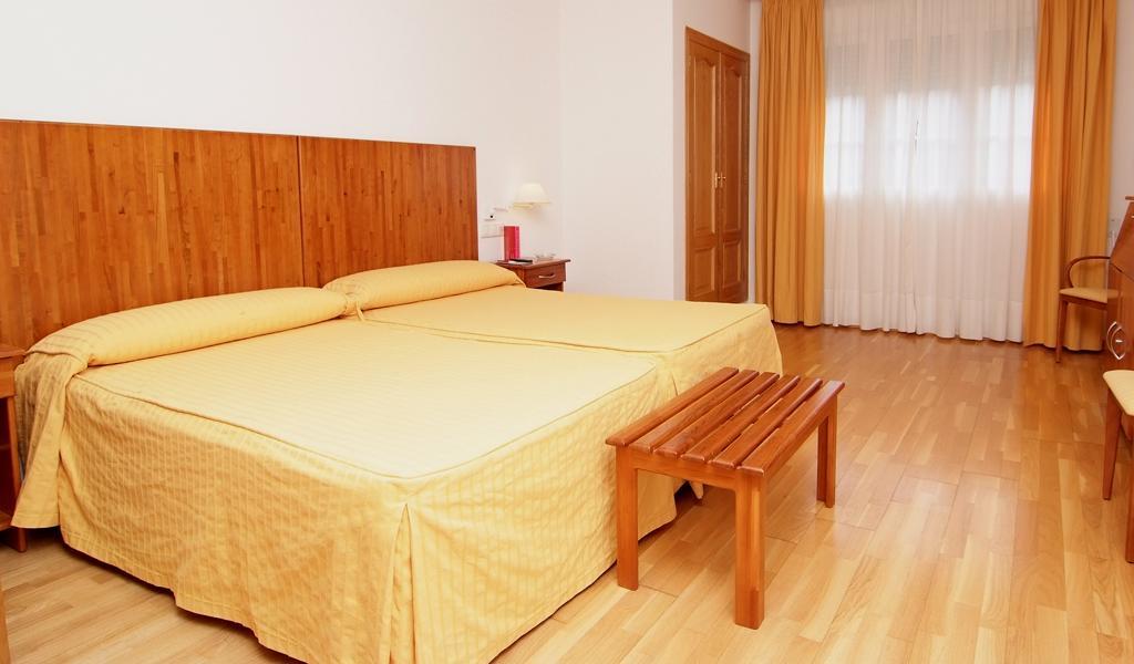 Hotel Valcarce Camino De Santiago La Portela de Valcarce Chambre photo